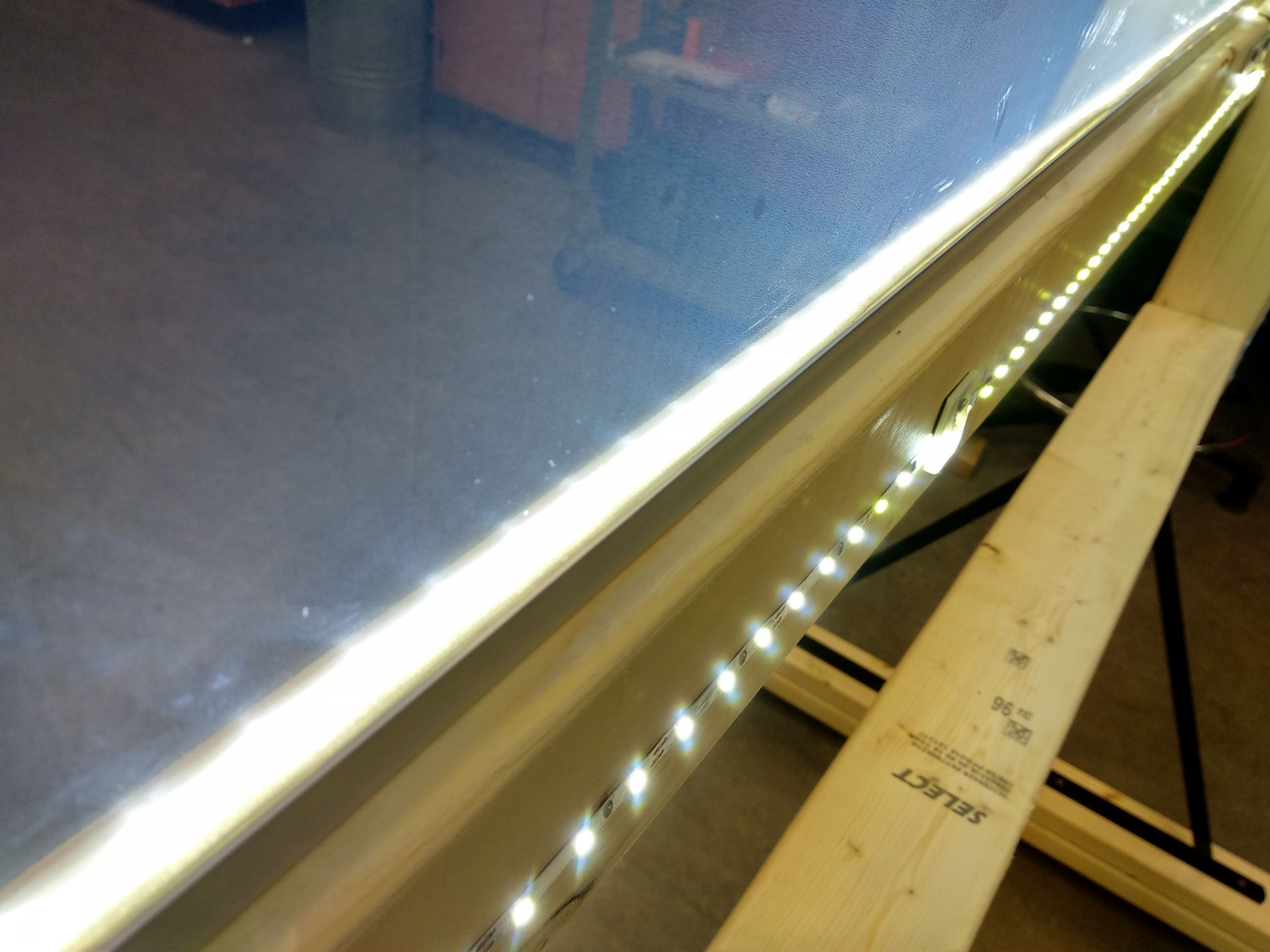 A DIY Lightboard to Create engaging Educational Videos SALTISE